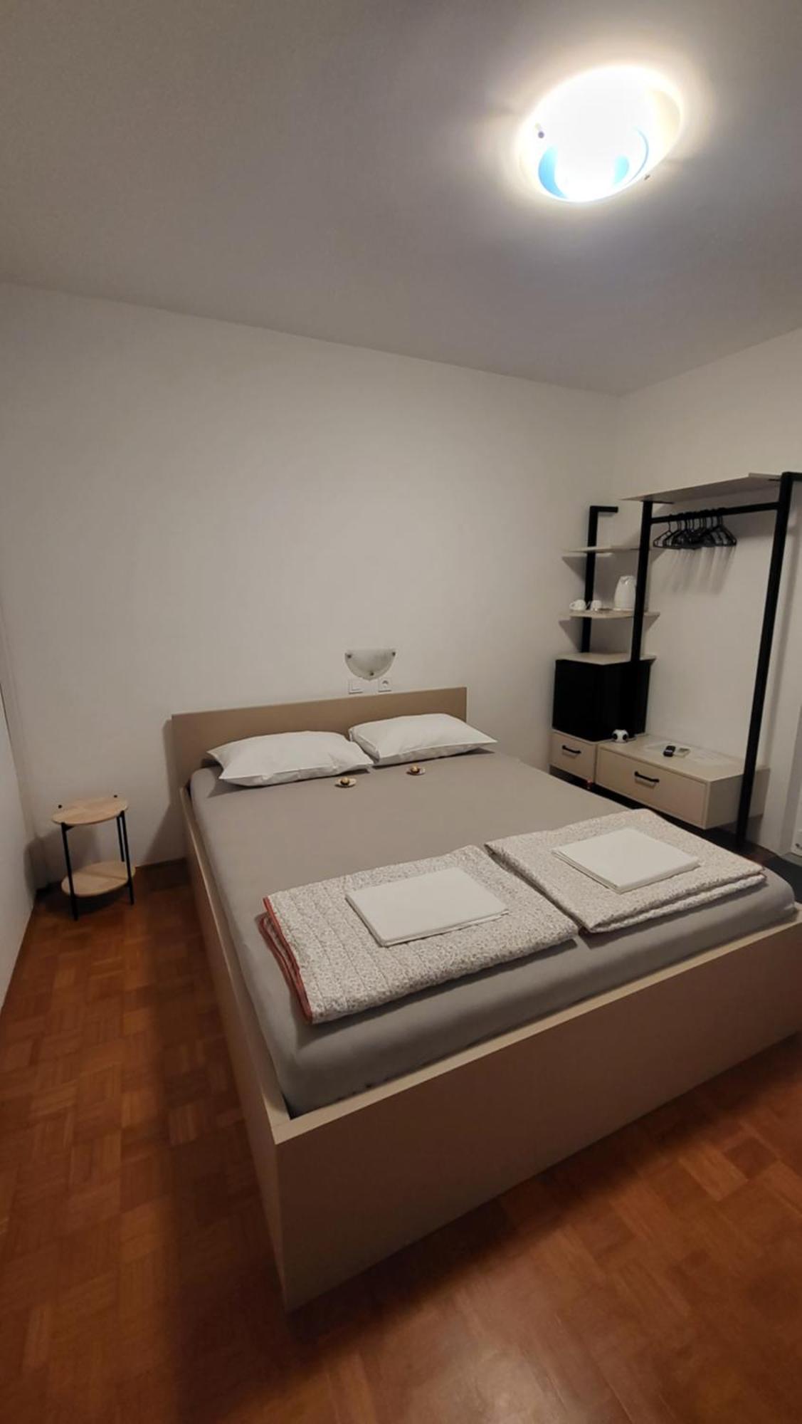 Beach Apartment Alvi Banjol Zimmer foto