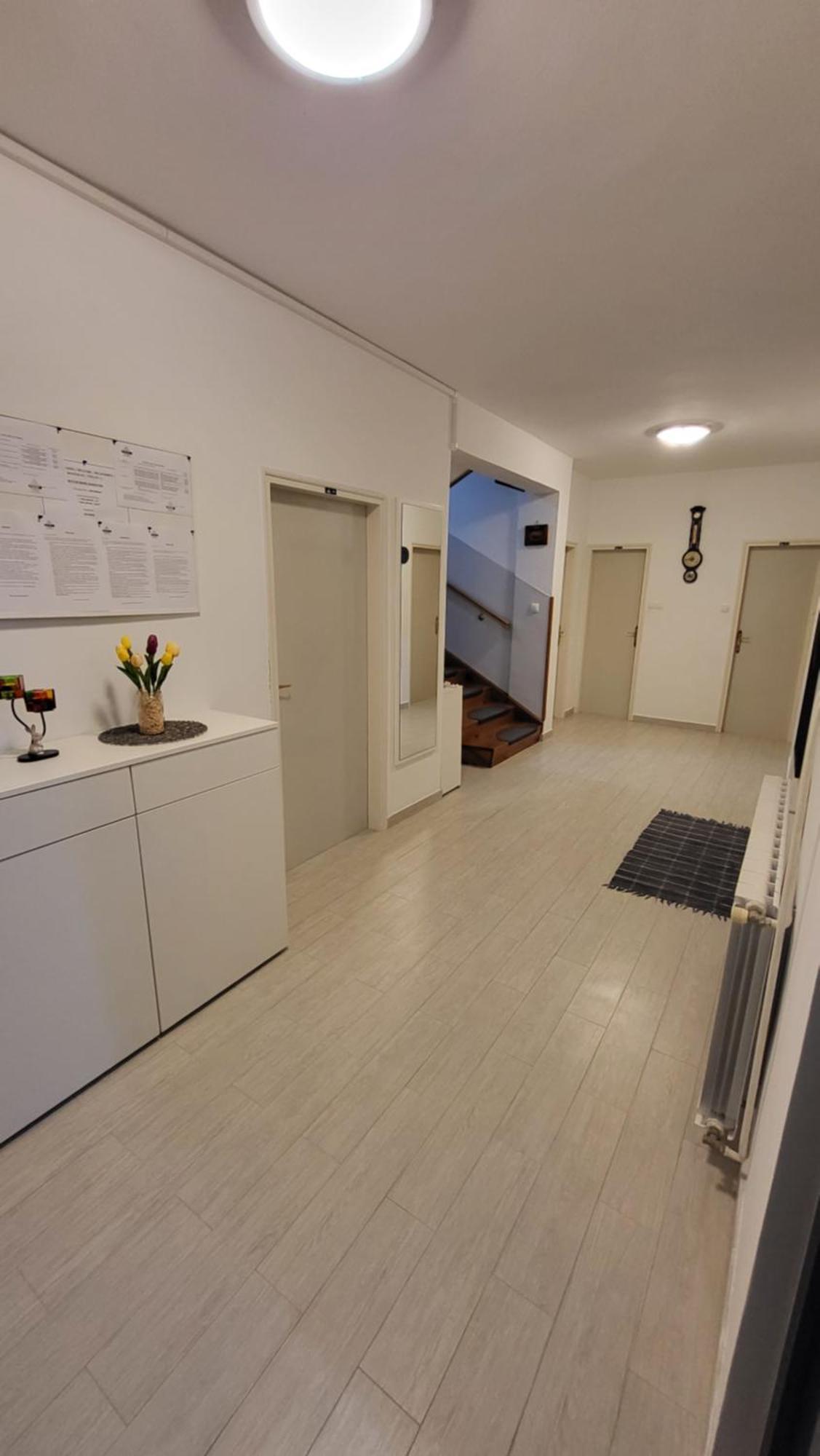Beach Apartment Alvi Banjol Exterior foto